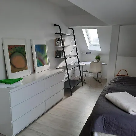 Apartamento 2 Schlafzimmerwohnung Bei Frankfurt Am Main *