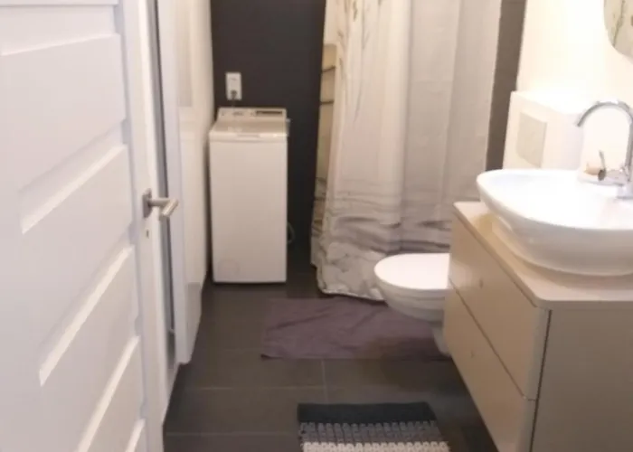 Apartman 2 Schlafzimmerwohnung Bei Frankfurt Am Main Heusenstamm