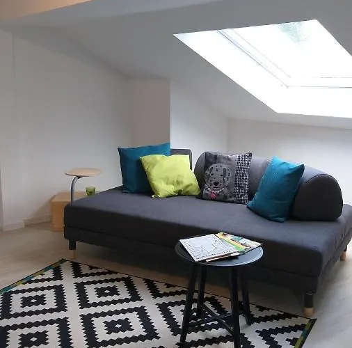 2 Schlafzimmerwohnung Bei Frankfurt Am Main Apartman